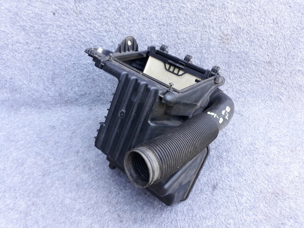 фото №1, Корпус фільтра повітря mercedes w169 w245 1.7b