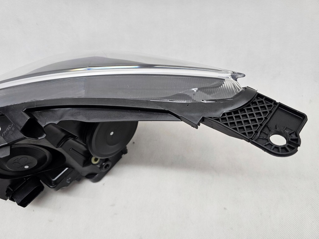 фото №8, Ford focus mk iii 3 lift лампа przódprawa обычная с led drl f1eb-13w029-ag