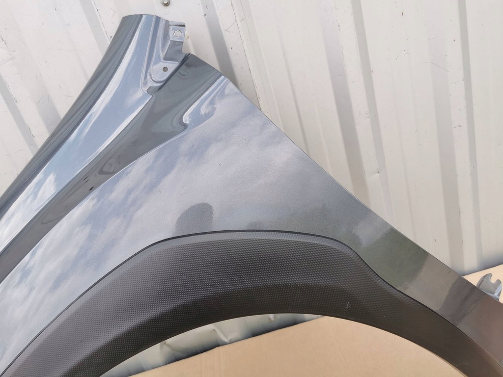 фото №11, Subaru xv ii crosstrek 18- крыло передний левый перед b.ładny молдинг