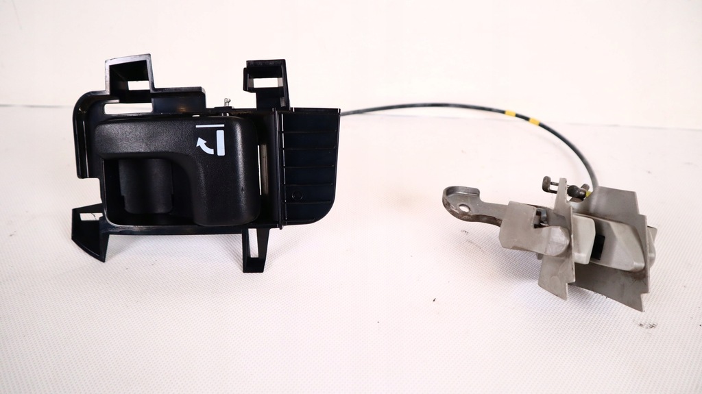 фото №1, Toyota land cruiser 200 ручка замок сиденье левый 3 ряд