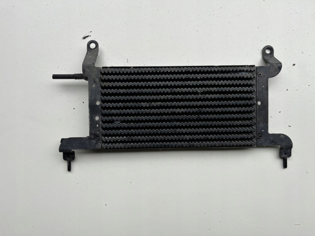 Купити Радіатор пального peugeot 3008/5008