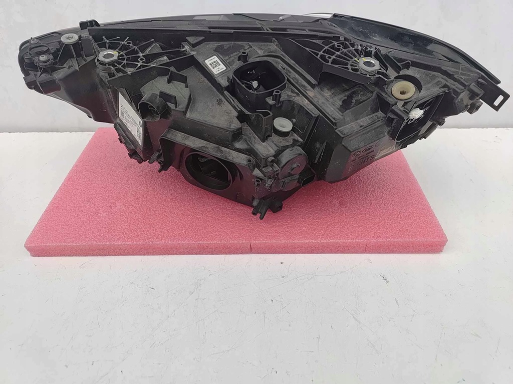 фото №13, Bmw 4 g22 g26 лампа правая перед передняя full led 5204