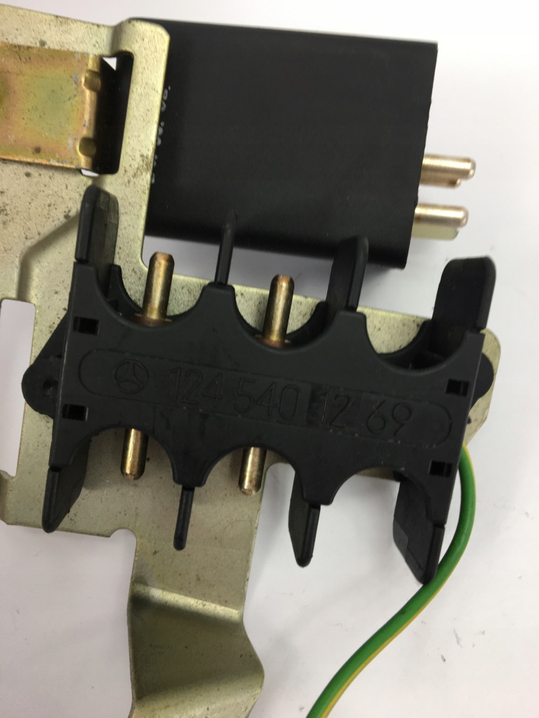 Реле модуль управляющий mercedes w124 w126 w201 0045450832 1245401269 Недорого