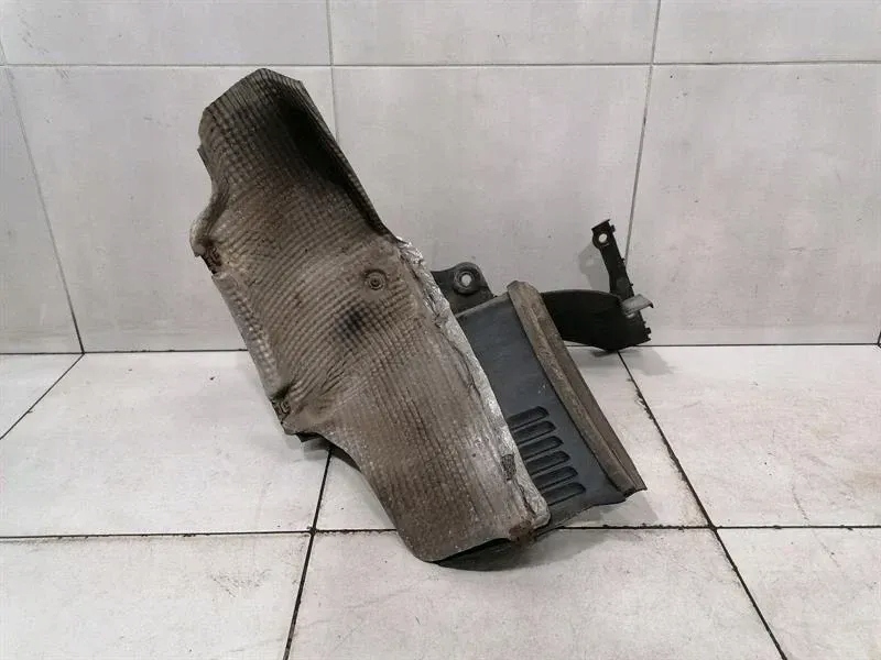 Porsche boxster 986 накладка на подкрылок 98650583102 защита подкрылок Киев