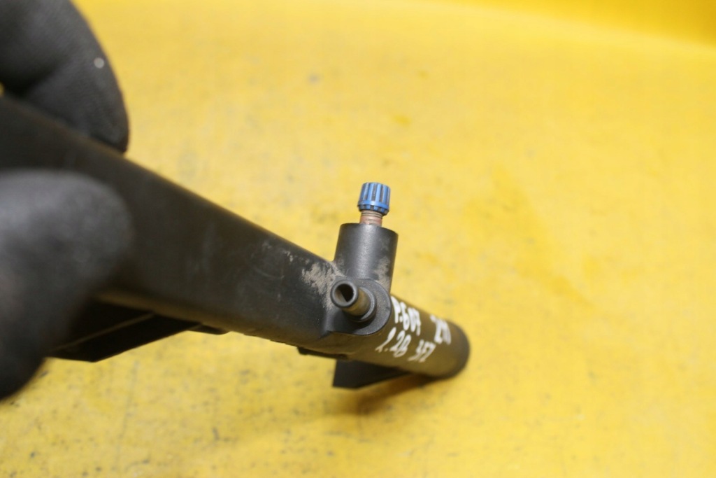 фото №5, Молдинг впрыскная peugeot 607 2.2 b 9628084680