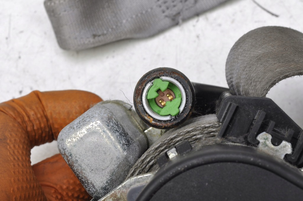 фото №4, Volvo c70 ii pas безопасности правый перед передний 31267569