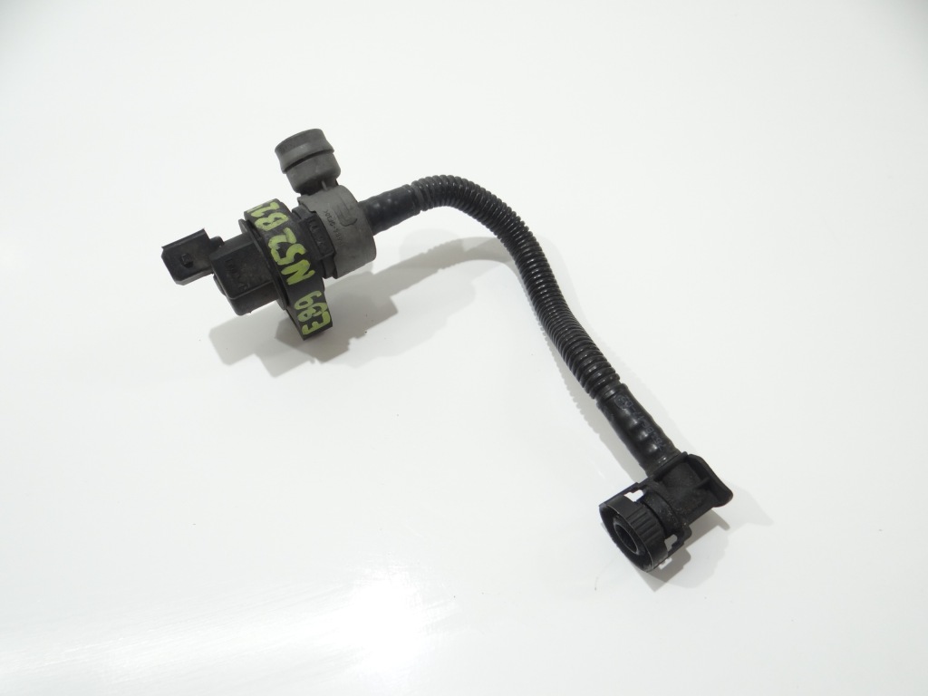 Купити Клапан odopwietrzający bme z4 e89 n52 7618648