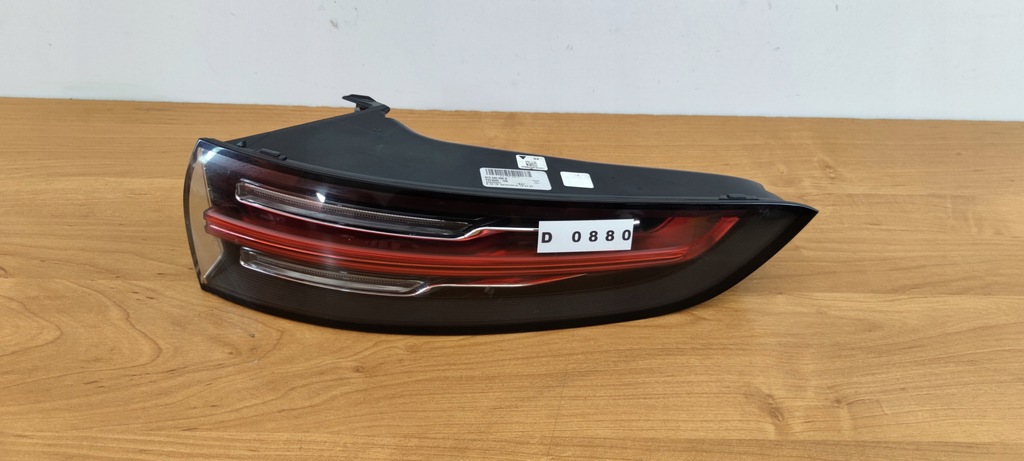 фото №1, Porsche cayenne 2017-2021 rok права лампа задня led