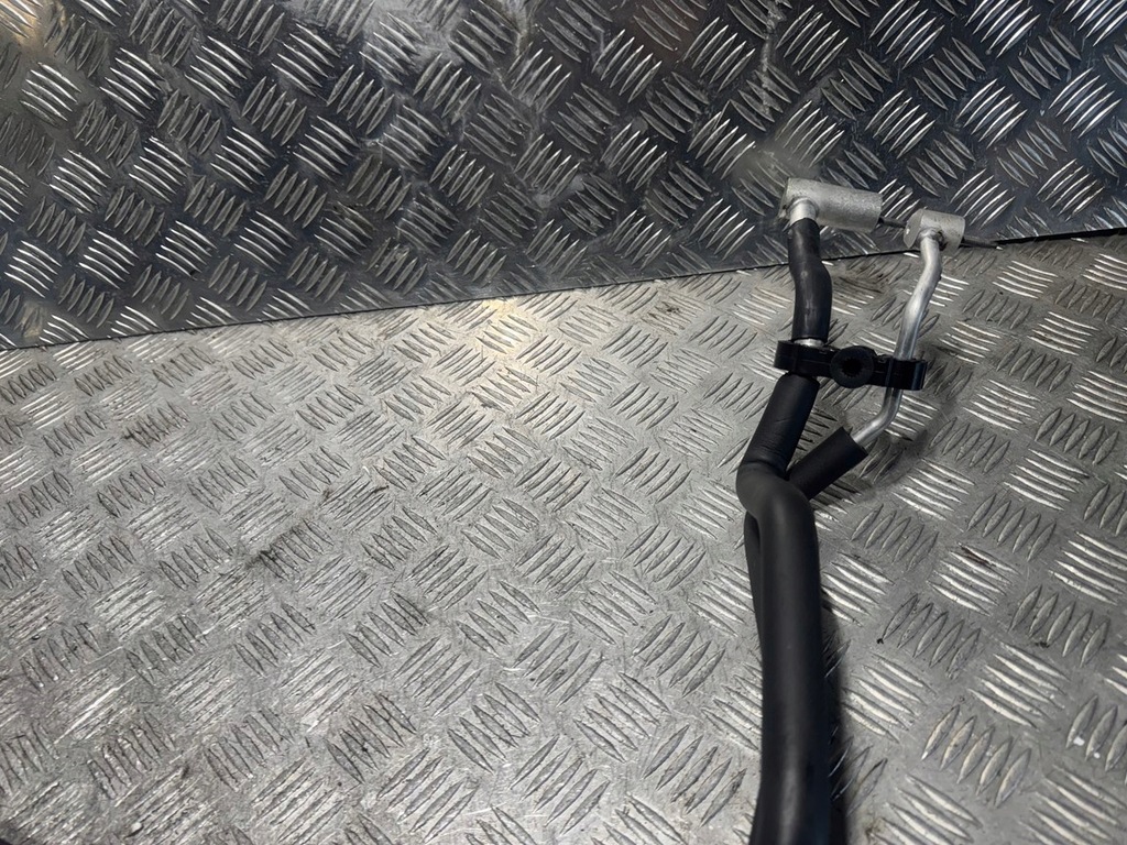 фото №4, Шланг кондиціонера maserati levante lift 670033076