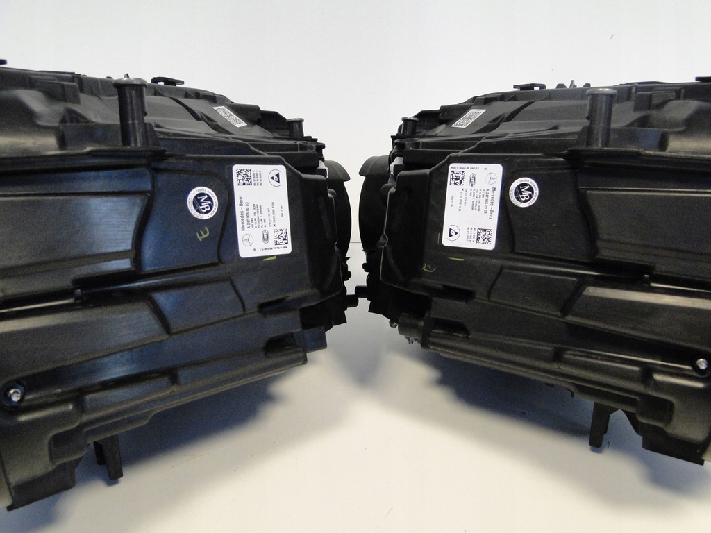 фото №8, Mercedes лампа передняя левая a2479067903 glb 247 x247 lift mutlibeam