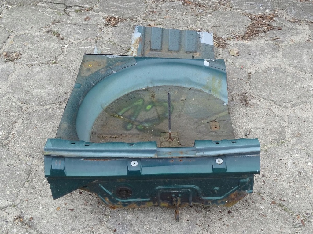 фото №1, Mazda tribute 00-07 pas задний