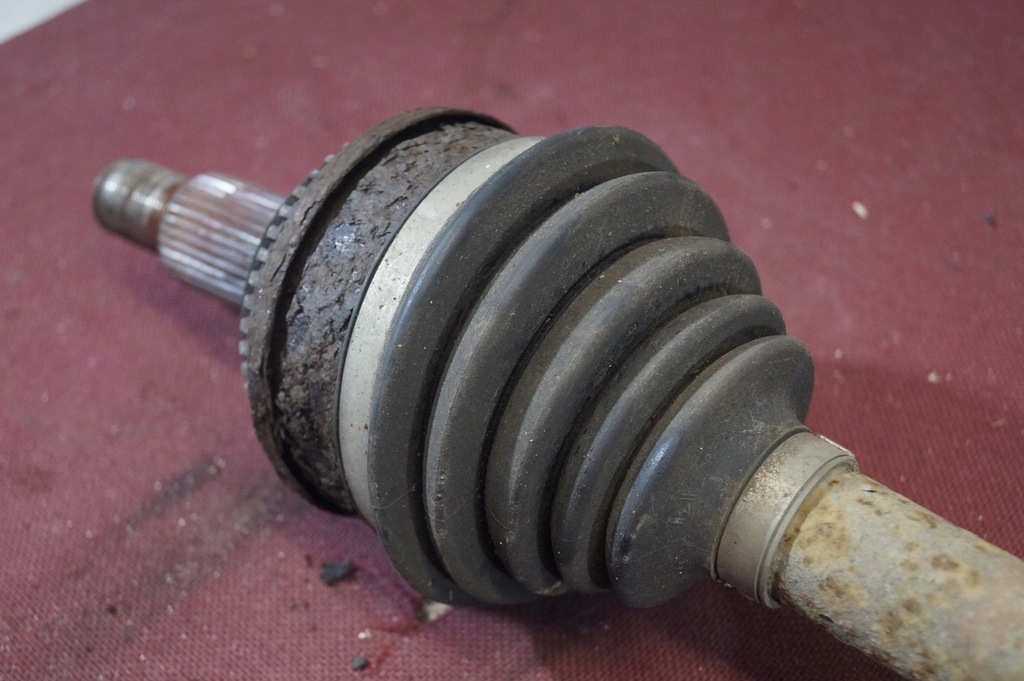 фото №6, Привідний вал правий задня land rover discovery iii 2.7 04-09