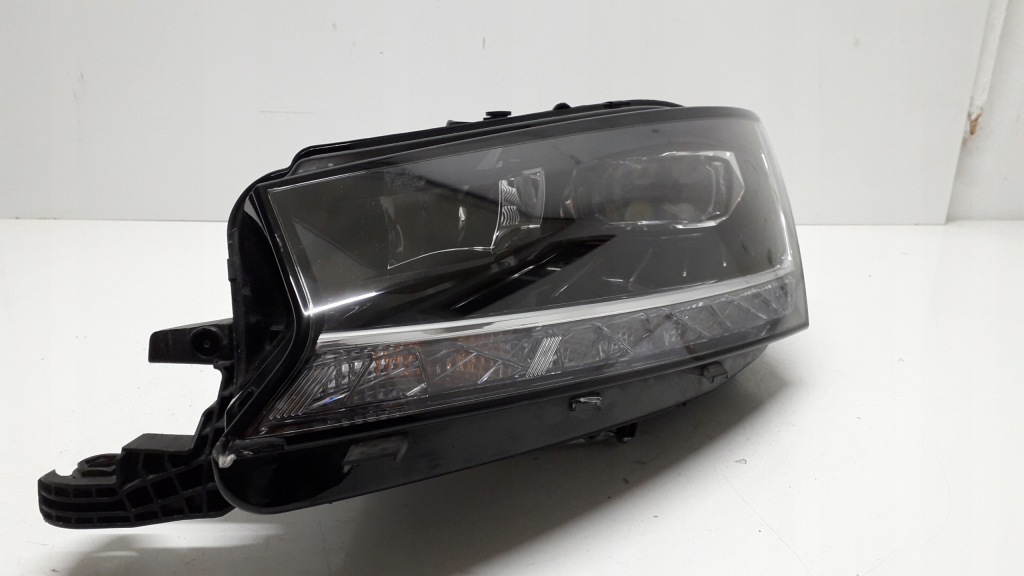 фото №12, Skoda fabia 3 iii lift 18- лампа левая перед led