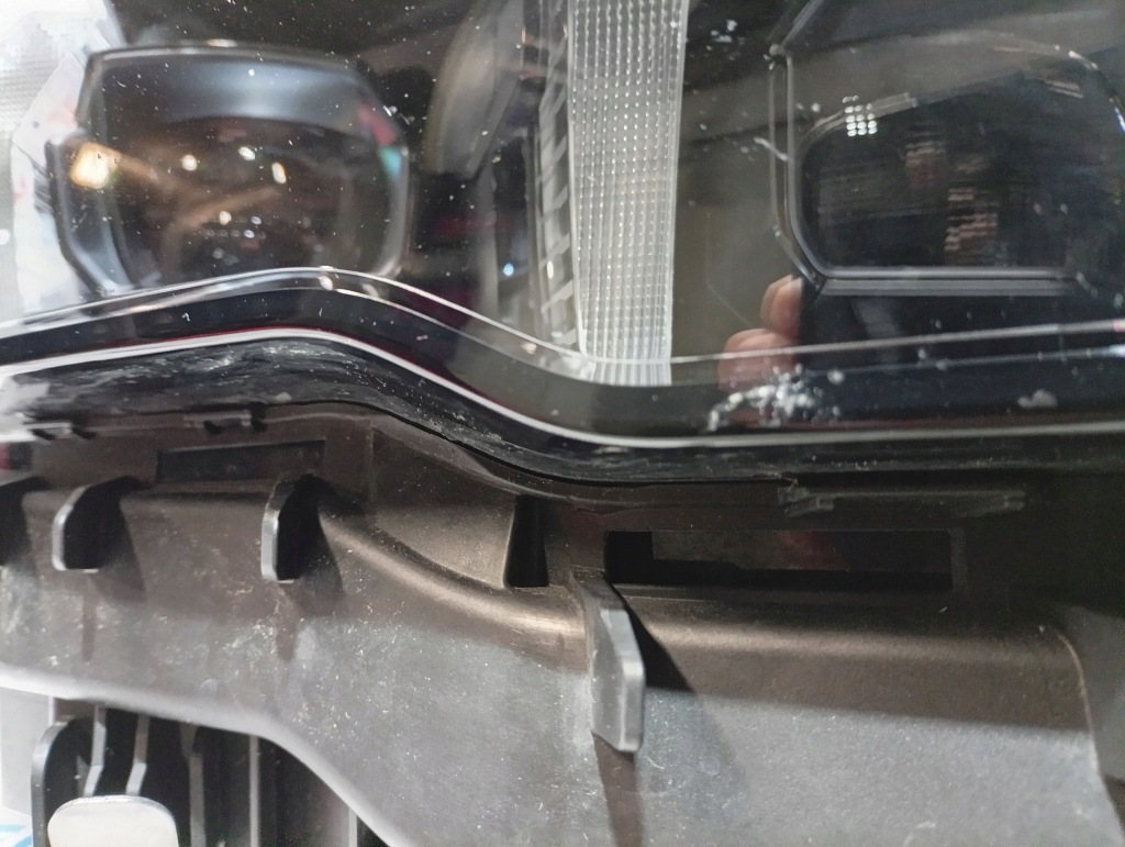 Bmw g60 права лампа фара full led shadowline 5a798d8 Зі Шроту