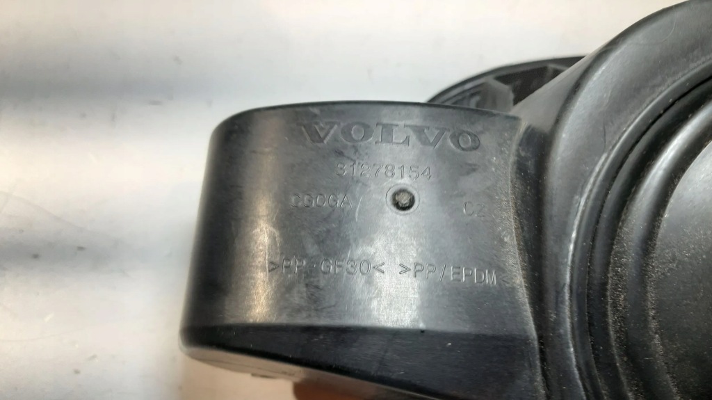 фото №4, Volvo s60 2012 крышка