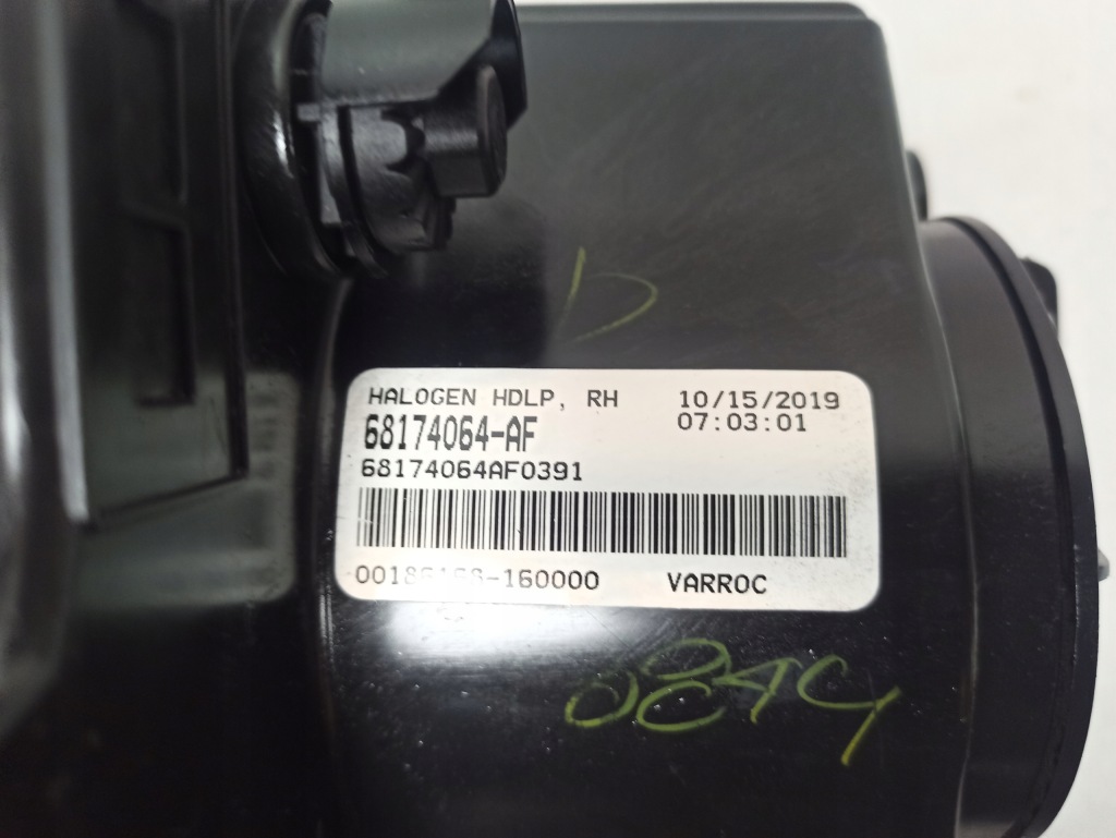 Фара правий led dodge challenger 68174064-af в Україні