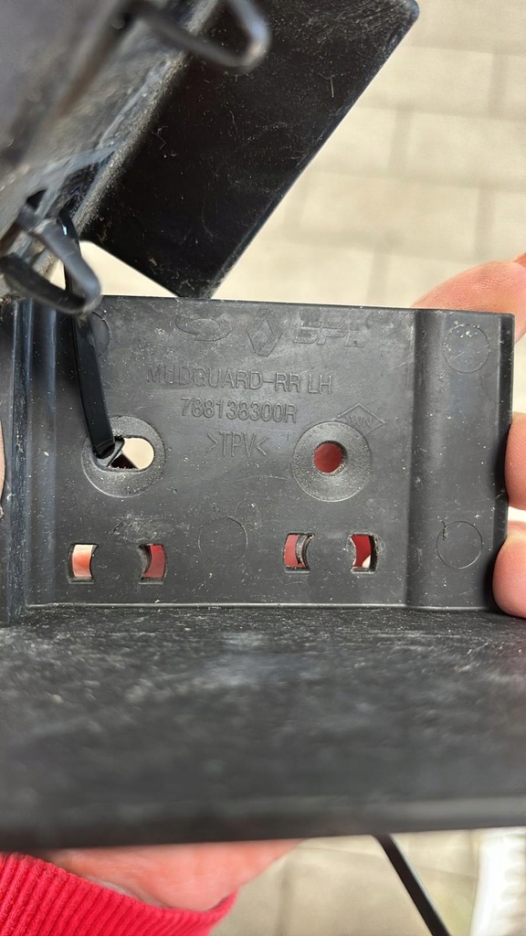 фото №7, Напрямна бризковик правий лівий renault arkana 788125780r 788138300r