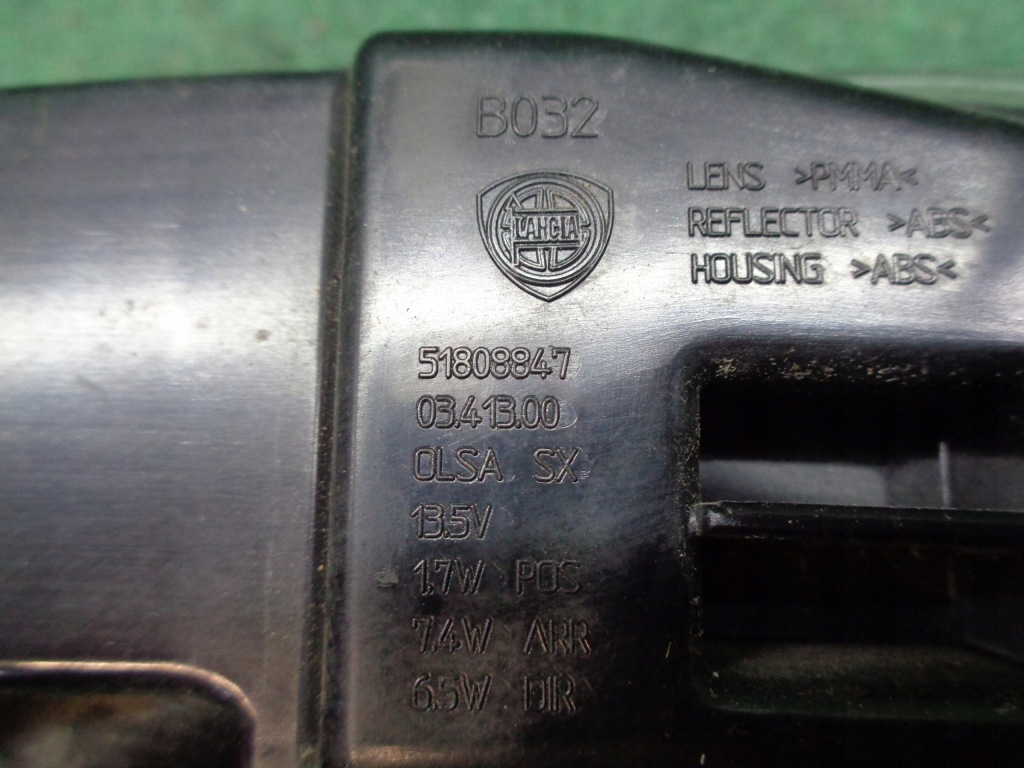 Фара 51808847 lancia delta 3 3 2008-2014r. левая задняя led европа исправна Доставка