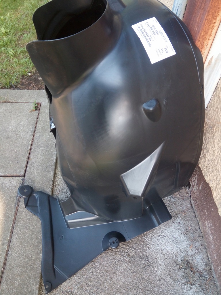 фото №10, Подкрылок mercedes cla c117 a-klasa w176 b-klasa w246 перед nowe oryg.