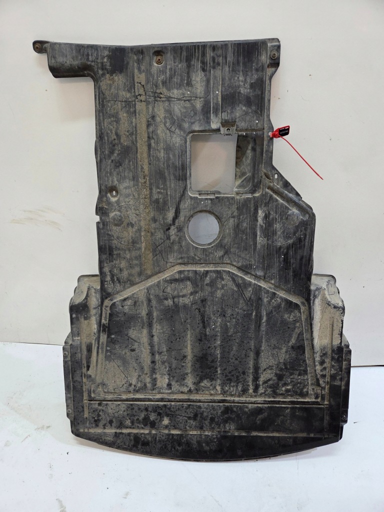 фото №1, Защита pod двигатель bmw e46 8193818