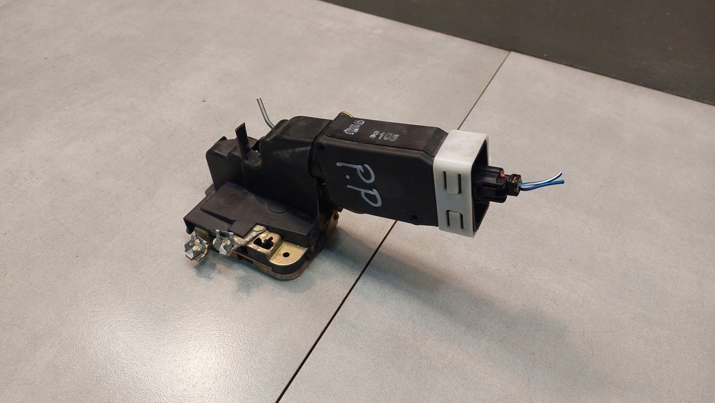 фото №7, Замок двері правий перед space star 1.8 fl