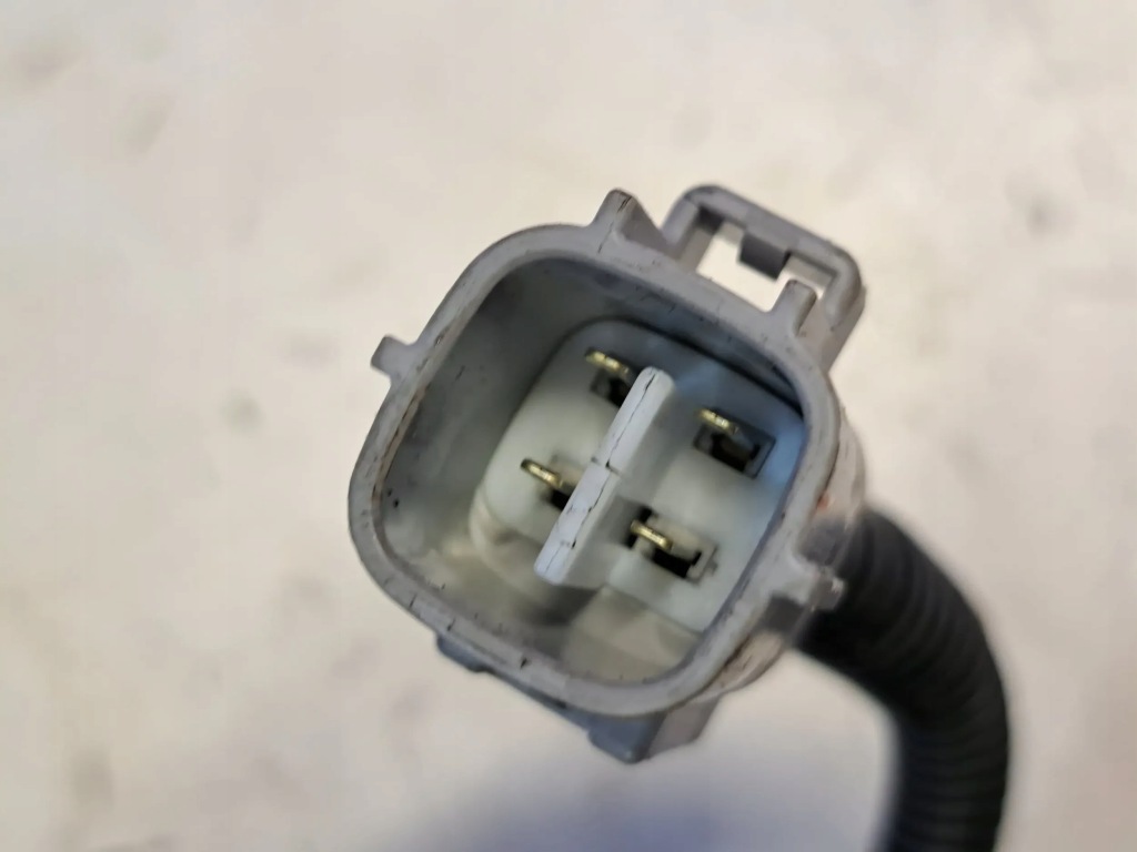 фото №3, Lexus rx 450h 2021 ремни безопасности