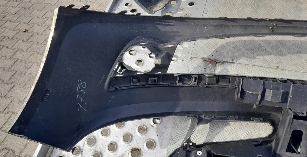 Бампер перед renault clio 3 оригинал в Украине