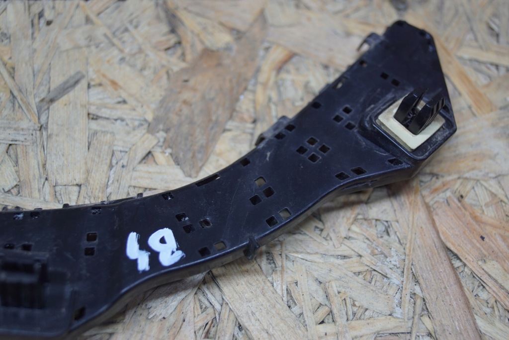 фото №7, Subaru wrx напрямна кронштейн бампера правий задня