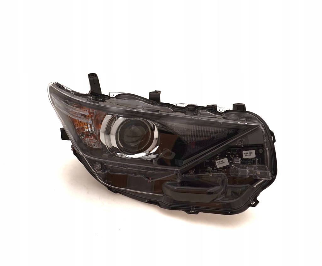 фото №1, Toyota auris e18 07.15 - 18 лампа передняя фара правый