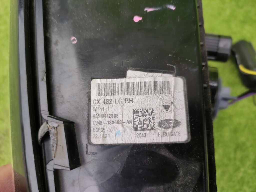 Ford kuga mk3 19- фара правый  задняя задний  комплект  led с Разборки