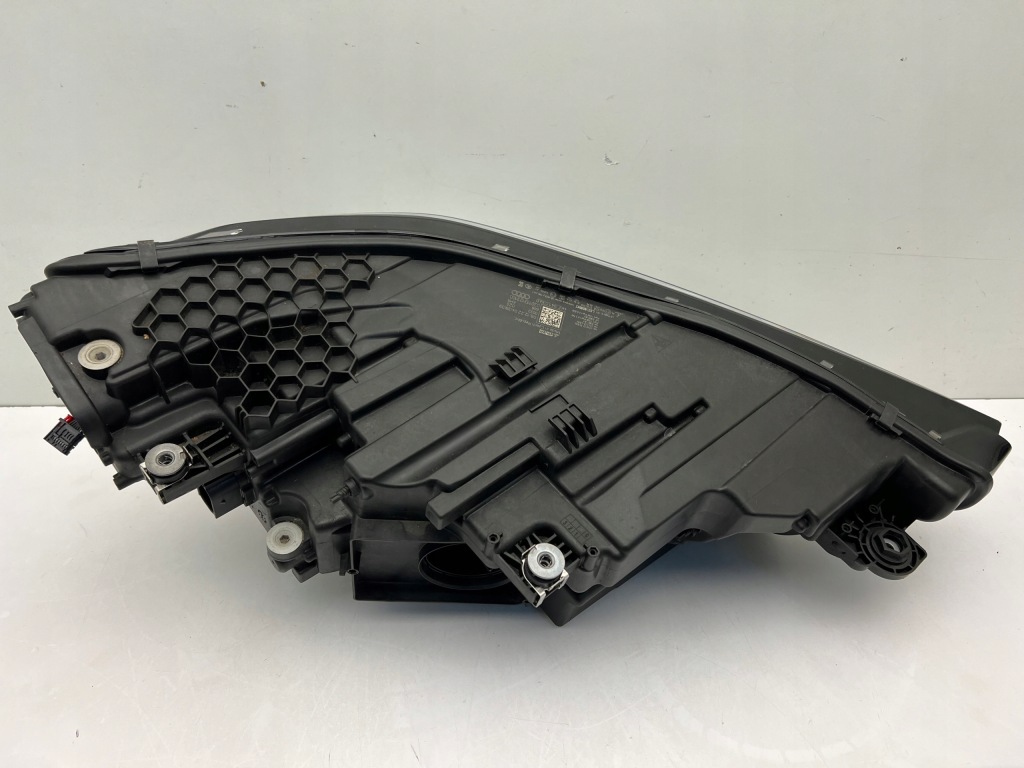 фото №5, Audi e-tron 4ke лампа передняя левая full led