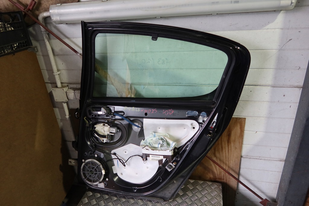 фото №12, Двері задні праве peugeot 407