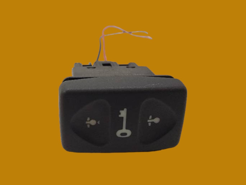 фото №1, Переключатель yuf101530lnf land rover freelander i 1996-2006