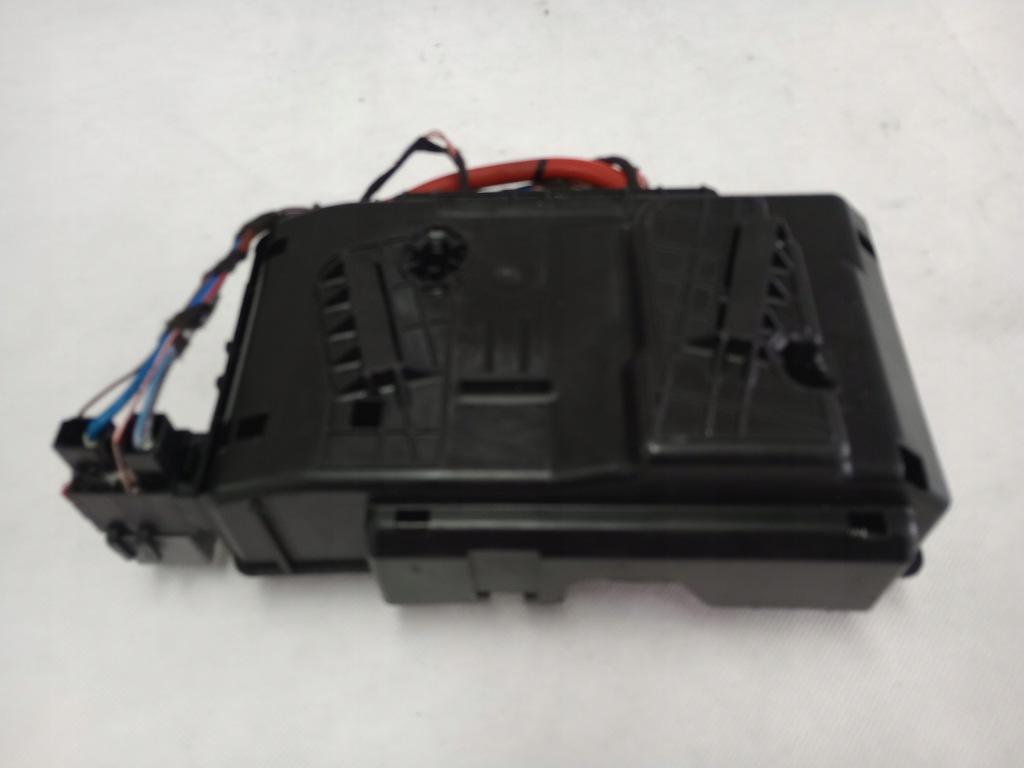 Купити Mercedes c w205 205 2016 коробка запобіжників a2055400840 a0009822923 європа
