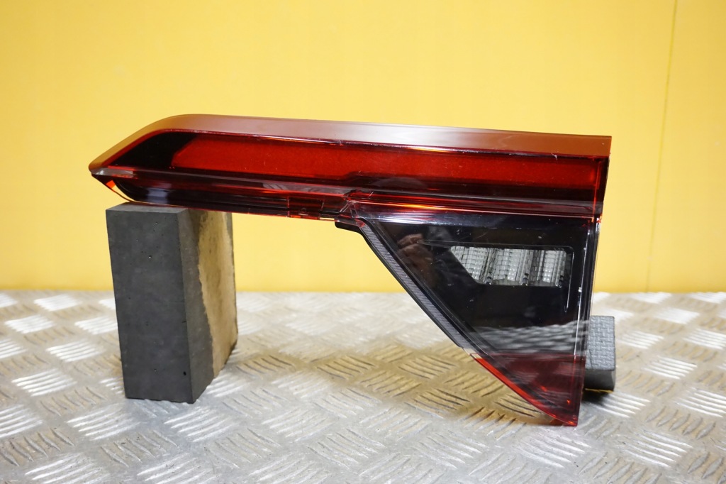 фото №1, Gmc acadia 2020 - 2023 лампа задняя левая задняя w крышка usa