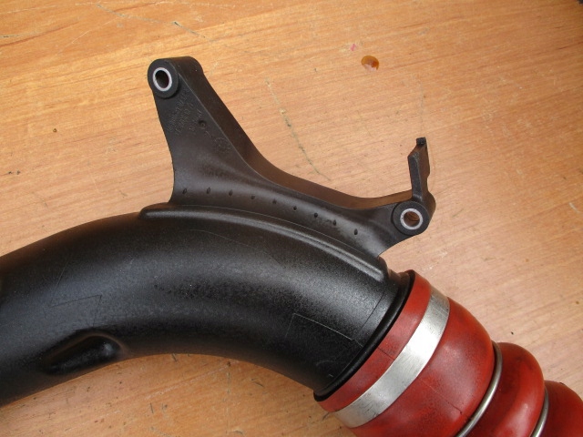 фото №16, Bmw x1 f48 x2 труба воздуха шланг интеркулер 9888457