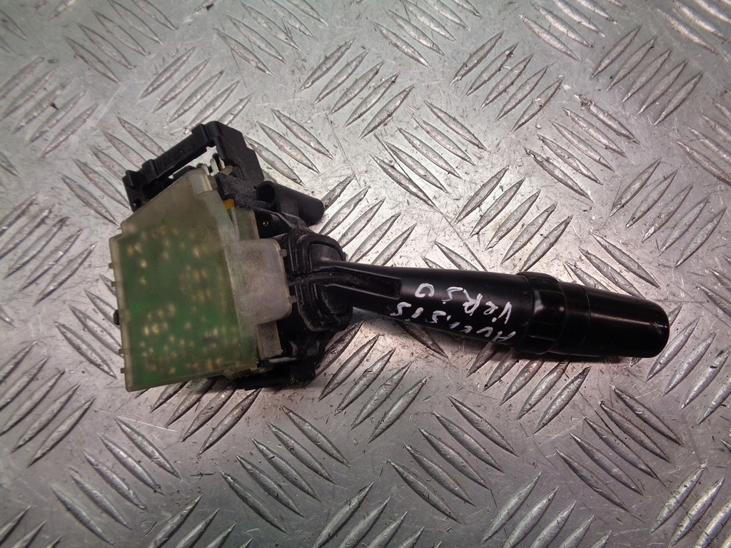 фото №3, Перемикач двірник toyota avensis verso