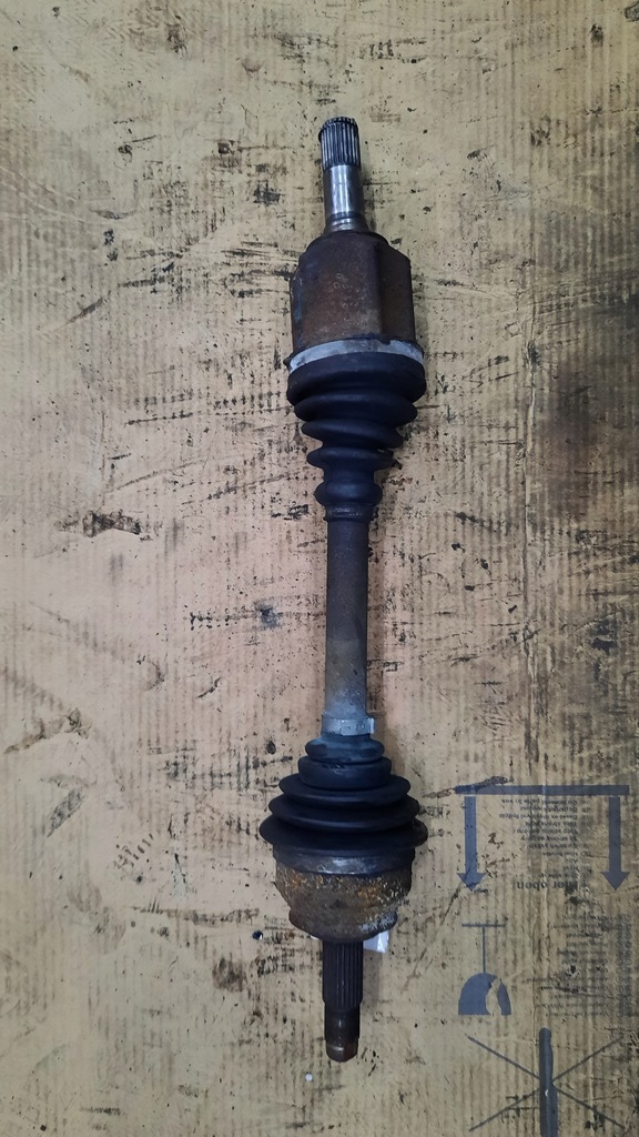 фото №1, Привідний вал ліва lancia delta 08r 1.6d