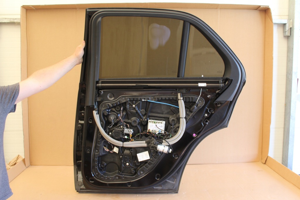 фото №7, Дверь задние правое задняя mercedes gle 167 suv 197