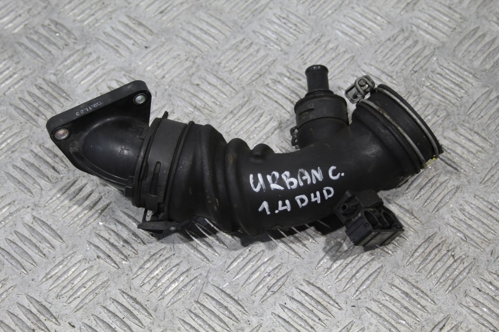 фото №1, Труба шланг интеркулер toyota urban cruiser