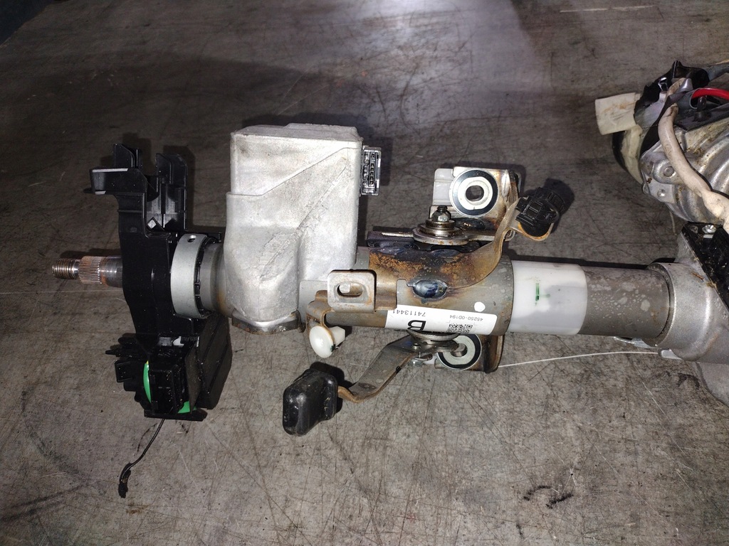 фото №5, Усилитель электрический toyota yaris iii