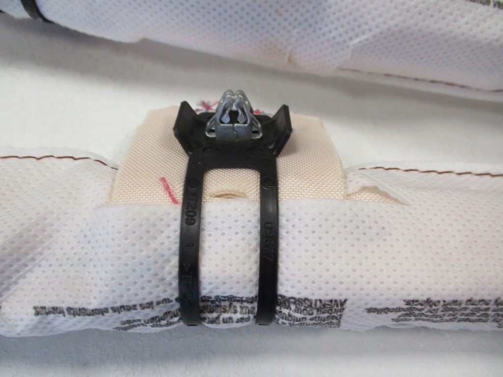 фото №8, Шторка безпеки шторка безпеки 11a8820 742n id4 права