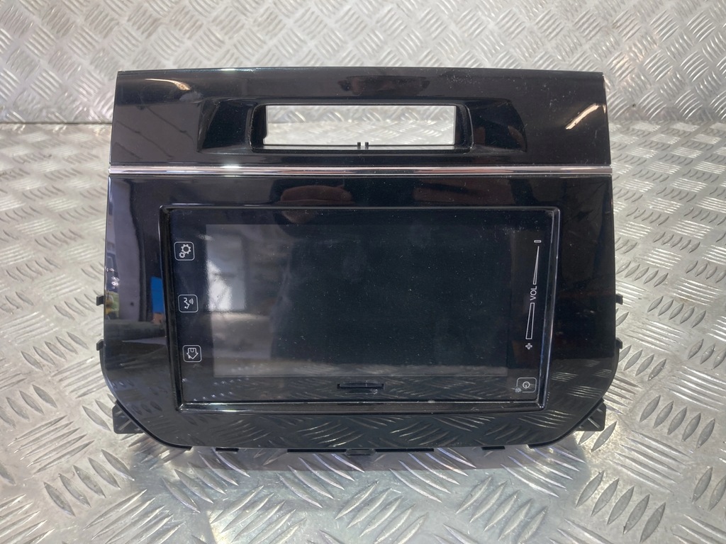 фото №1, Дисплей радіо навігація suzuki vitara ii 15-