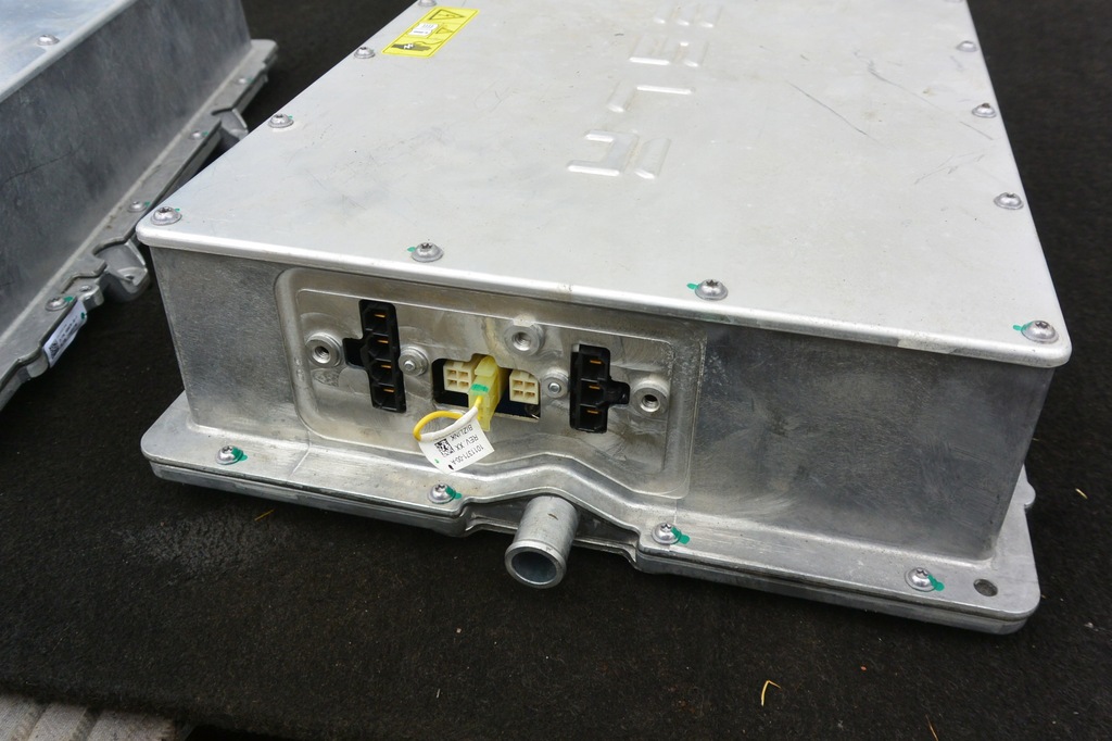 фото №8, Tesla s 85 rwd charger заряджання модуль 12-15