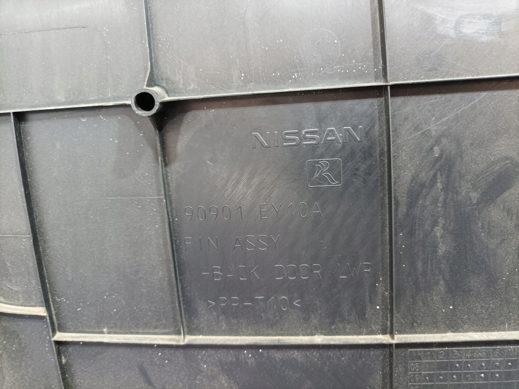 фото №8, Nissan qashqai i j10 2 обивка обшивка крышки багажника 90901-ey10a