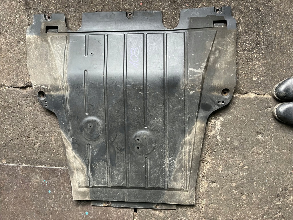 фото №1, 103 renault clio iv защита pod двигатель 8200520829