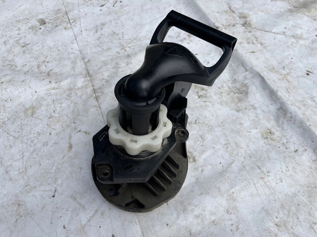 фото №1, Подъемник колеса запасного renault clio iv 7701209284