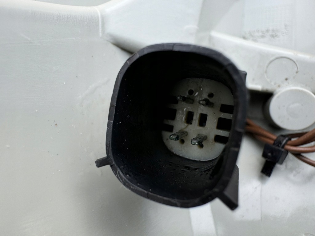 фото №15, Ford kuga mk2 ii 2 13-19r лампа левый задняя w крыло cv4413405