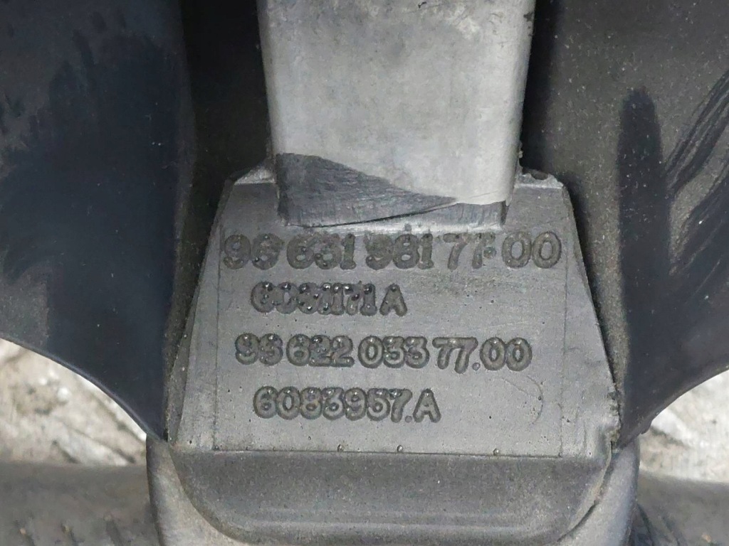 фото №9, Воздуховод + подушка peugeot 407 i 9662203377 96445891zd