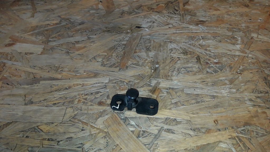 фото №1, Peugeot 1007 2006 r ригель засов дверь